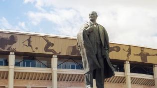 Lenin u stadionu Lužniki