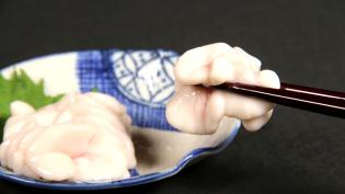 Japonská specialita z rybího mlíčí v misce