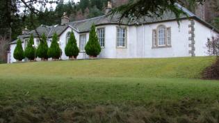 Boleskine House ve Skotsku - Cestovinky.cz