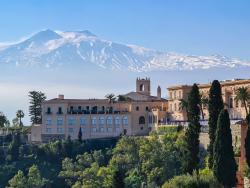 1_the_white_lotus_san_domenico_palace_hotel