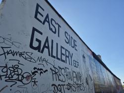East Side Gallery nápis