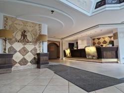 Papuga – vstupní hala s recepcí