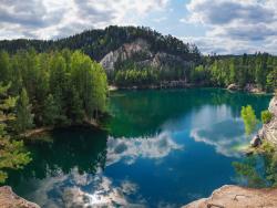 jezero v Adršpachu