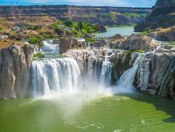 Niagara západu. Tak se říká Šošonským vodopádům v americkém státě Idaho