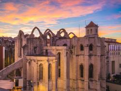 Convento do Carmo v Lisabonu