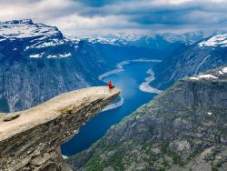 Trolltunga