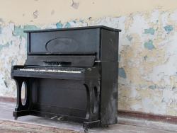 Beelitz klavír