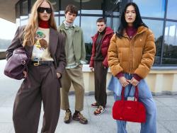 Jaké pánské boty jsou nejlepší na celodenní stání a chůzi v práci?