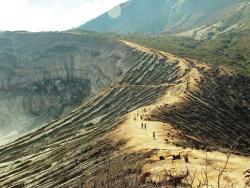 Kawah Ijen - Cestovinky.cz