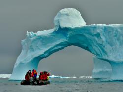 Dvě ženy z Jižní Afriky se vydaly na Antarktidu zkoumat udržitelnost