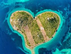 ostrov Galešnjak v Chorvatsku