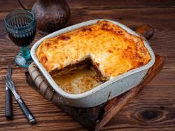 Zapékací mísa s musakou