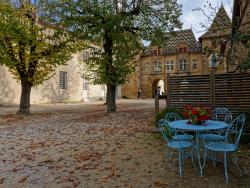 Saint-Antoine-l’Abbaye ulice