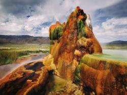 Fly Geyser