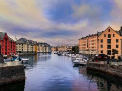 Alesund, Norsko - Cestovinky.cz