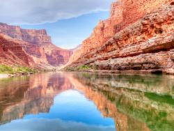 Řeka Colorado v Grand Canyonu. - Cestovinky.cz