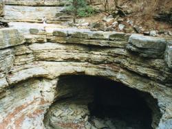 Jeskyně v rezervaci Ankarana na Madagaskaru - Cestovinky.cz