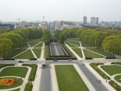 Panorama Jubilejního parku v Bruselu. - Cestovinky.cz