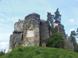 Skalní hrad - Cestovinky.cz