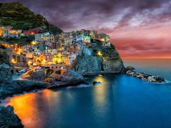 Barevné městečko Manarola - Cestovinky.cz